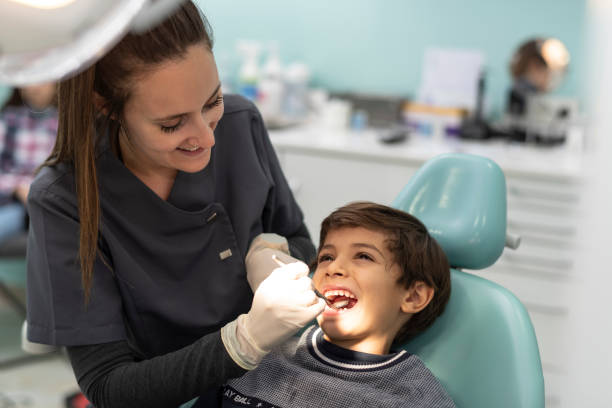 Best Urgent Tooth Repair  in Plainwell, MI